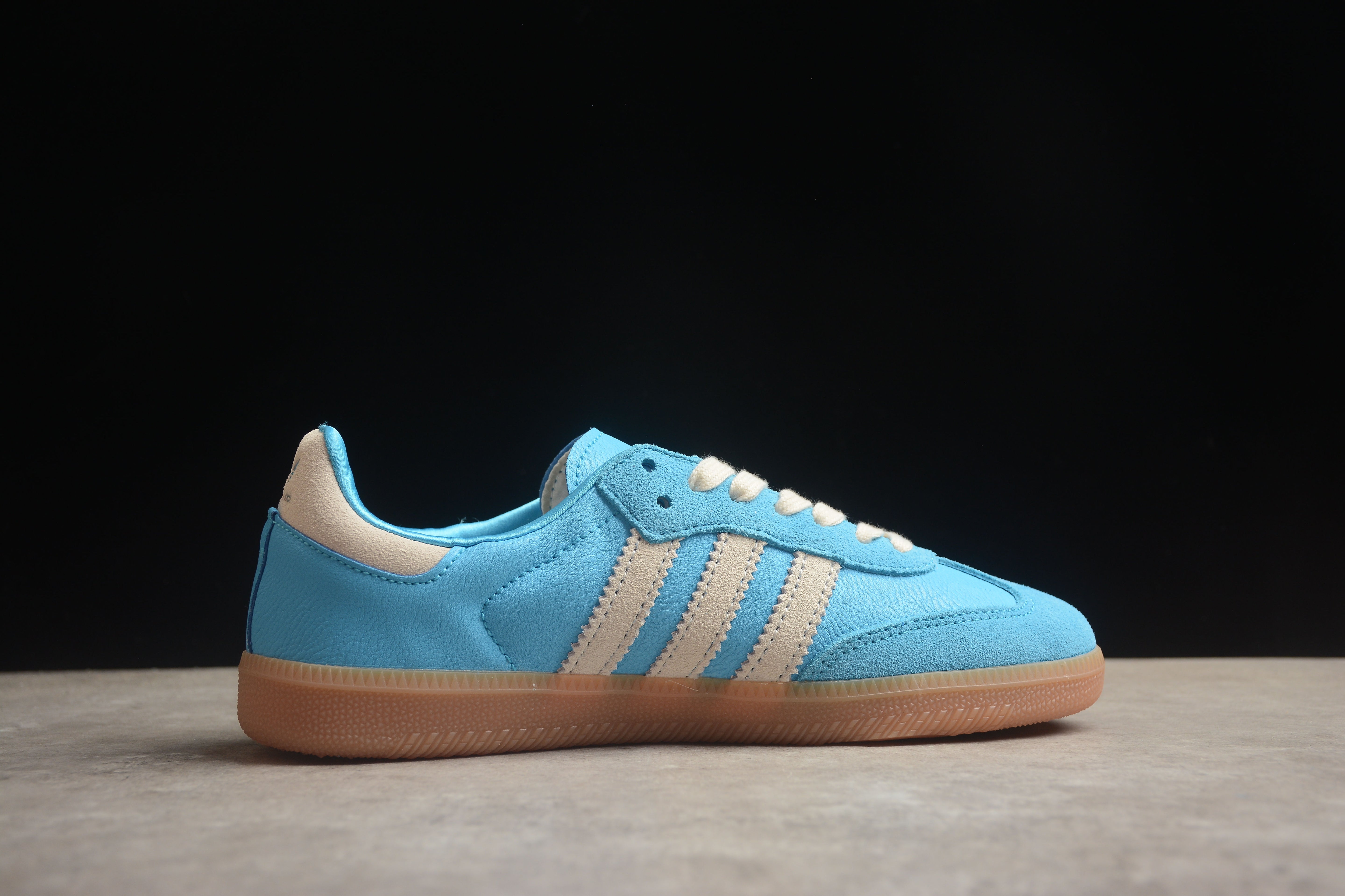 Sporty & Rich x adidas Samba OG - Blue Rush