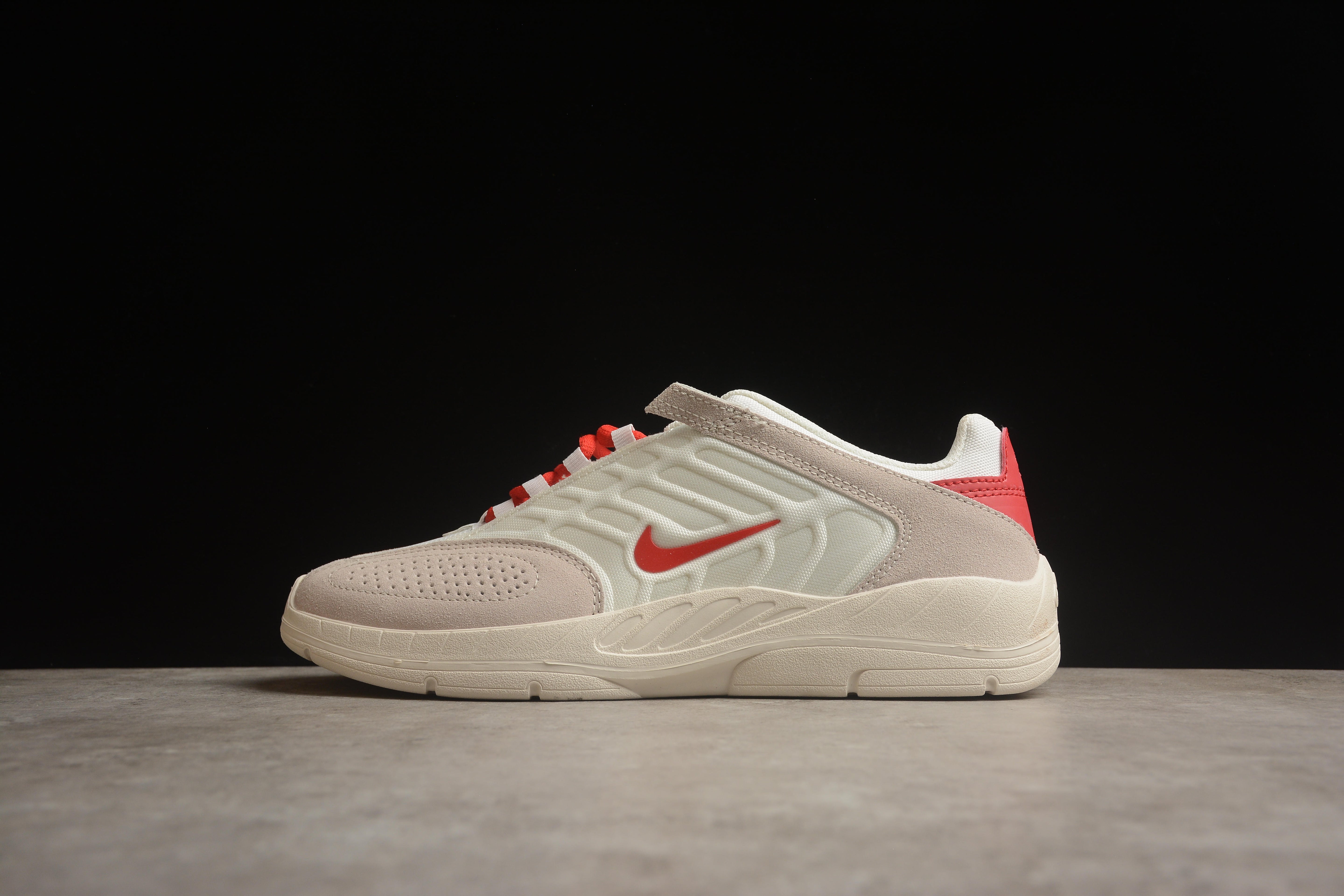 Nike SB Vertebrae - Marrom