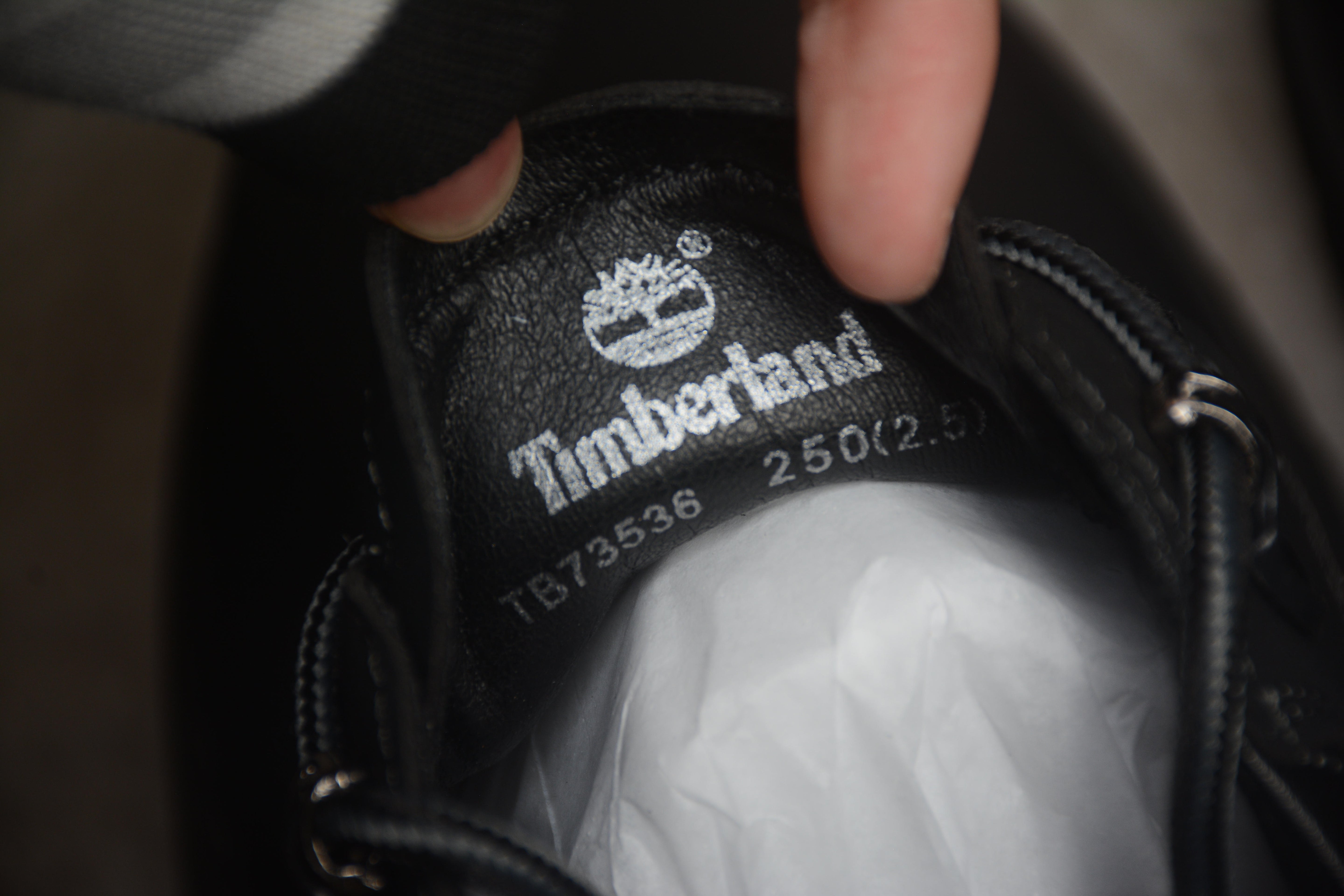 Timberland Classic 23s - (Preto)