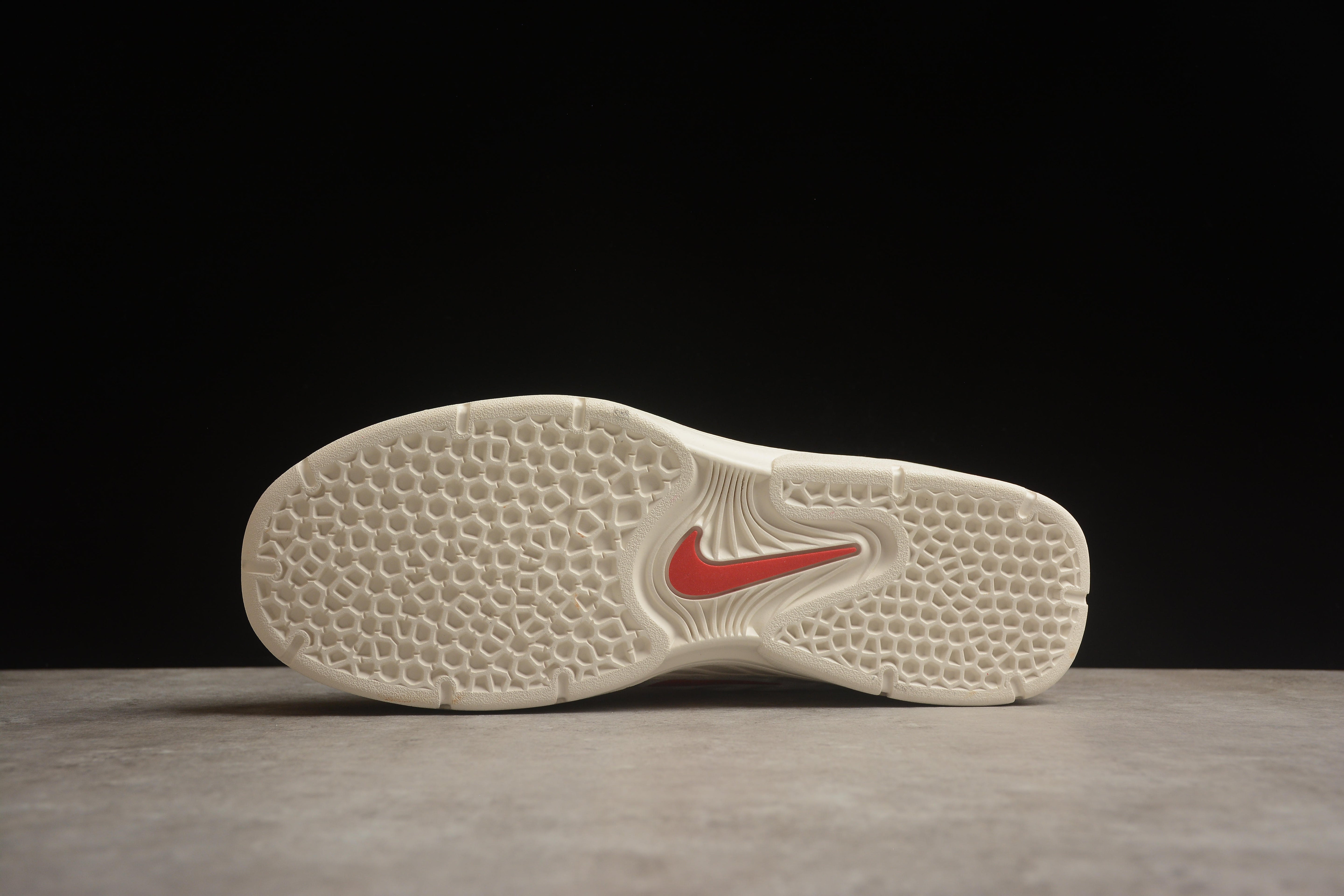 Nike SB Vertebrae - Marrom