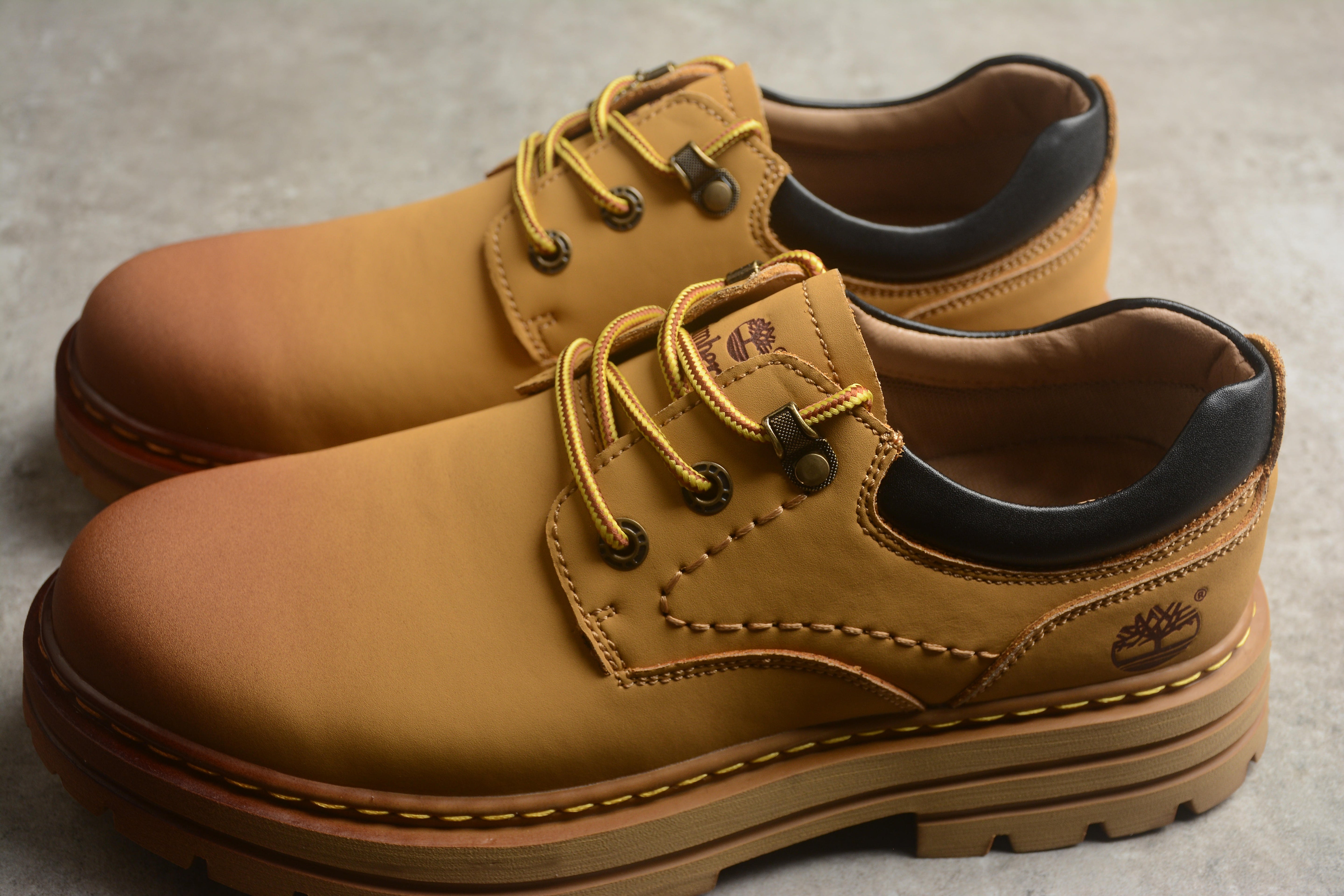 Timberland Classic 23s - (Caramelo)